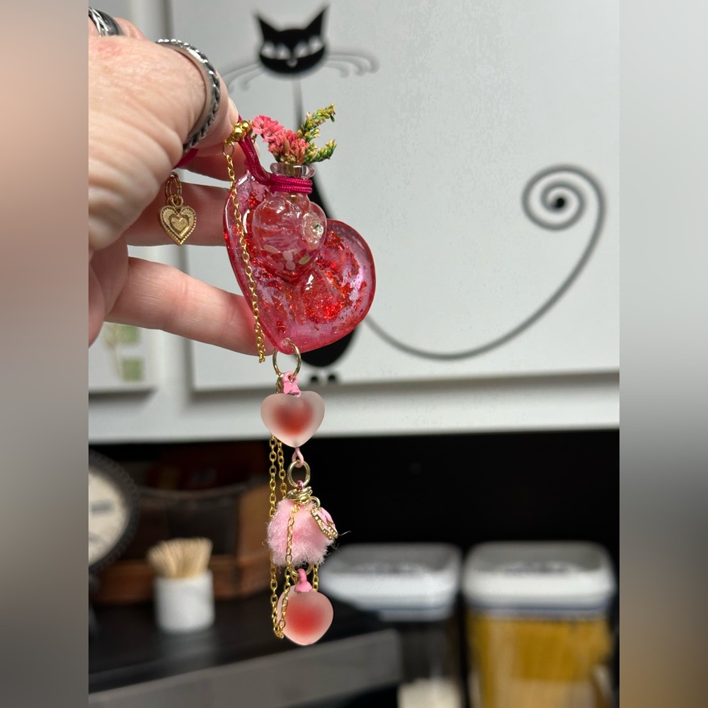 Beautiful Heart - Picture 8 of 10